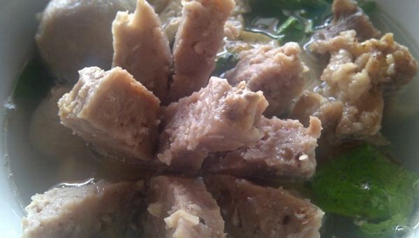 1. Bakso Cinta, 2. Bakso Mawut, 3. Mie Ayam Pak Kribo, 4. Bakso Krikil Pak Bendot