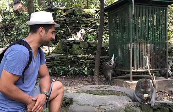 Lokasi Wisata, Rute Jalan, Keistimewaan Mandala Wisata Wenara Wana, Etika Berkunjung, Tiket Masuk Pengunjung, Fasilitas yang Tersedia, Tips Saat Berkunjung, Obyek Wisata Sejenis