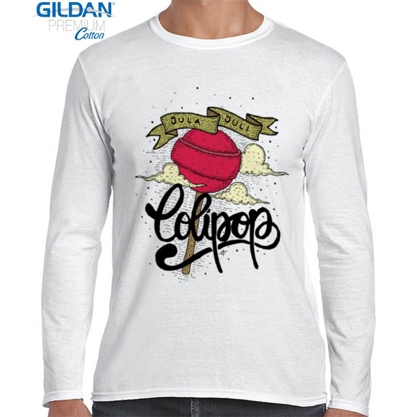 1. Kaos CakCuk, 2. Kaos JulaJuli, 3. Batik, 4. Kerajinan Kulit, 5. Gelas Tempurung, 6. Oleh-oleh khas Arab, 7. Ukiran Tugu Pahlawan, 8. Miniatur Patung Buaya, 9. Kerajinan Hewan Laut, 10. Kerajinan Anyaman Bambu, 11. Kerajinan Eceng Gondok, 12. Kerajinan Batu Marmer, 13. Kerajinan Kaca Pyrex, 14. Miniatur Rumah Adat Jawa Timur, 15. Kerajinan Daun Kering
