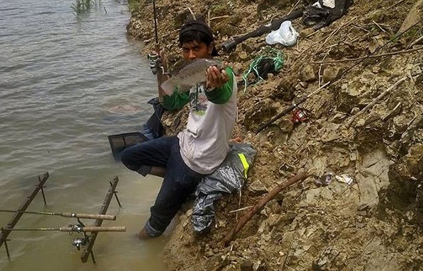 Lokasi Waduk Wadaslintang, Rute Jalan Menuju Lokasi, Keunikan Waduk Wadaslintang, Sejarah Waduk Wadaslintang, Misteri Waduk Wadaslintang, Waduk Wadaslintang Jadi Lokasi Favori Para Pemancing, Harga Tiket Mausk Waduk Wadaslintang, Keindahan Waduk Wadaslintang