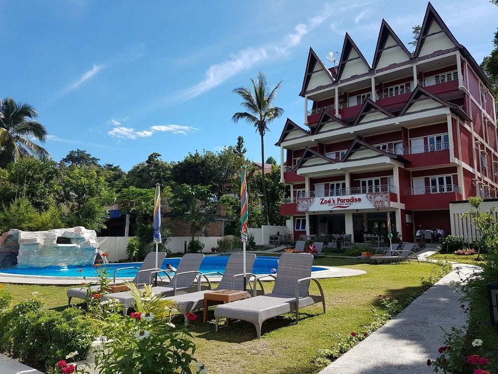 1. Horas Family Home, 2. Mas Cottages, 3. Toba Village Inn, 4. Toba Sunset, 5. Zoe’s Paradise Waterfront, 6. Toba Cats Garden, 7. Judita, 8. DGINN Café &amp; Bar, 9. Pondok Berata Dapdap, 10. Laster Jony’s
