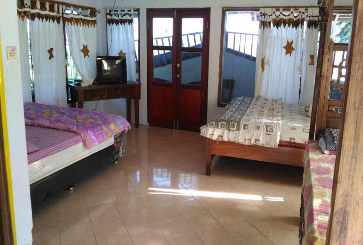 1. Villa Mawar Indah, 2. Puri Mutiara, 3. Villa Melati 2, 4. Villa Kuda Mas, 5. Sankita Guci, 6. Villa Barokah, 7. Villa Sampurna Guci