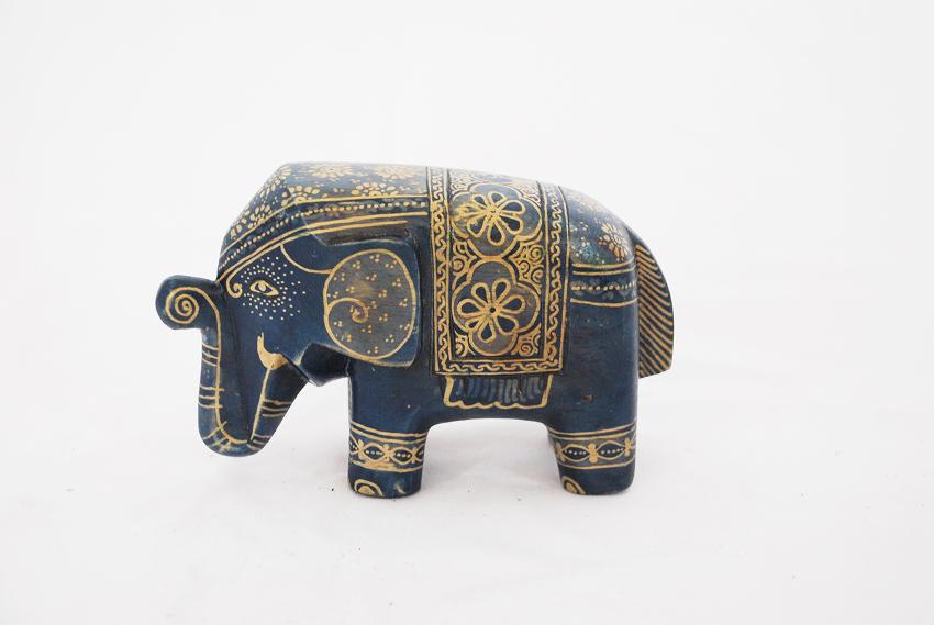 1. Gantungan Kunci, 3. Porselen Benjarong, 4. Lingerie Disaya, 5. Miniatur Patung Gajah, 6. Peluit Burung Dua Suara, 7. Celana Muay Thai, 8. Miniatur Tuk-tuk, 10. Cangkir Baja