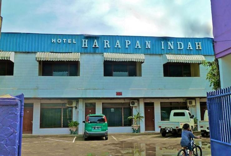 1. Wisma Gasibu Syariah, 2. Losmen Arimbi 1, 3. Airy Veteran 30, 4. Mustika, 5. Gegerkalong Asri, 6. Guest House POS, 7. Losmen Leuwi Panjang, 8. Petra Plaza, 9. Pondok Wisata Juanda, 10. Rorompok Hotel, 11. Harapan Indah, 12. Garden Hostel, 13. Hotel Tjimahi, 14. Hotel Patradisa, 15. Puri Tomat, 16. The Naripan, 17. RedDoorz, 18. Image Hotel, 19. D’Best, 20. Ciwidey Valley Resort