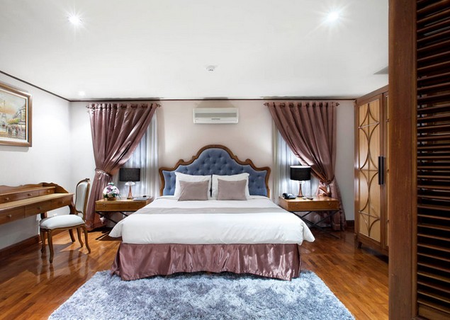 1. Mom’s Villa, 2. Cozy Rancamaya, 3. Villa Amadin, 4. R Hotel & Villa