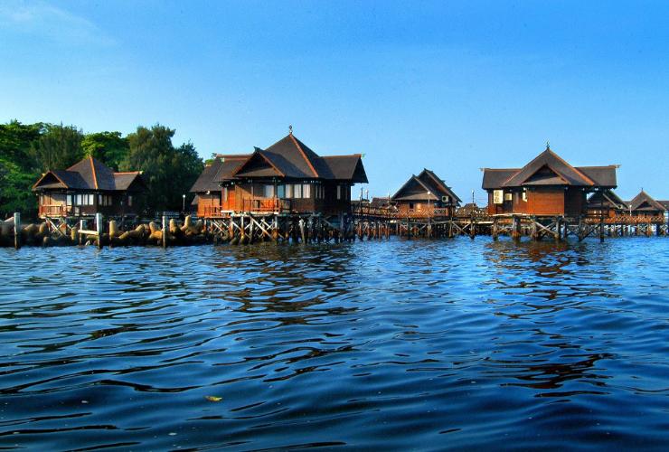 1. Seribu Resort, 2. H Island, 3. Pulau Bidadari Resort, 4. Pulau Putri Resort, 5. Pelangi Resort, 6. Pulau Royal Resort, 7. Ayer Island Resort, 8. Sepa Island Resort, 9. Seribu Island Resort, 10. Ody Dive Resort Pramuka Island