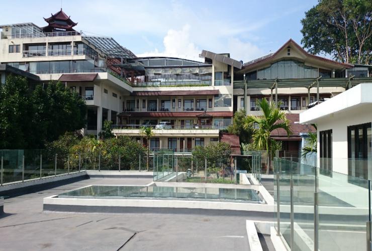 1. Sahid Eminence Hotel Convention & Resort, 2. Ayola Hoci Cipanas, 3. Shine BnB, 4. Palace Hotel Cipanas, 5. Grand Bydiel Hotel, 6. Sangga Buana Resort and Convention Hotel, 7. Bumi Ciherang Hotel, 8. Talita Hotel, 9. Bukit Raya Talita, 10. Mon Bel Hotel, 11. Signature Mandala Kencana Hotel, 12. Delaga Biru Convention Hotel, 13. Hotel Bukit Indah Puncak, 14. Alam Asri Hotel & Resort, 15. Tangko Inn Resort