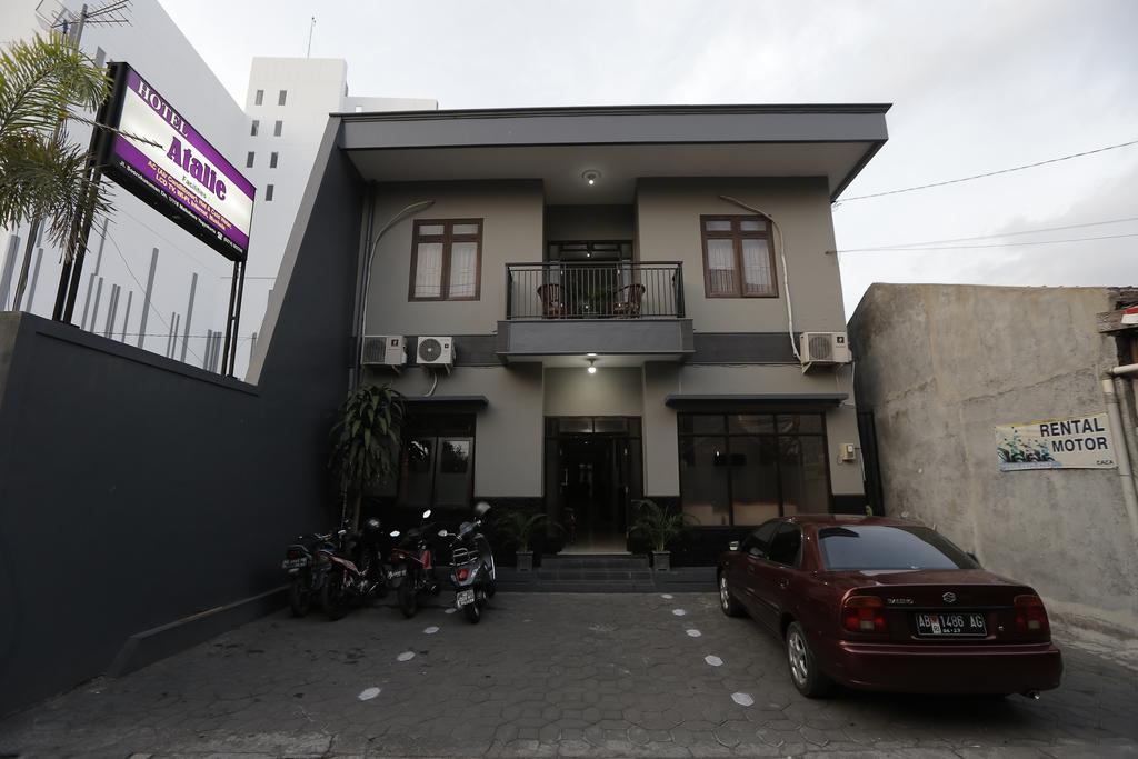 1. Woodpecker Pavilion, 2. Hotel Absari, 3. Hotel Bandara Asri, 4. Pules Hotel, 5. Hotel Pelangi, 6. Hotel Bugis Asri, 7. Hotel Atalie Malioboro, 8. Edu Hostel, 9. Hotel Wijaya, 10. KV Inn Yogyakarta, 11. Hotel Amarta, 12. Hotel Bintang Agung, 13. Hotel Star 88, 14. Tasik Jogja, 15. Hasian Malioboro, 16. Hotel Bakti, 17. Hotel Fevytra Syariah, 18. The Cabin, 19. Sunrise Hotel, 20. Cabin Hotel Bhayangkara