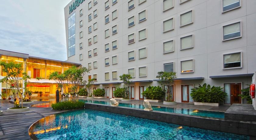1. Favehotel Padjajaran, 2. Olympic Renotel, 3. Harris Sentul City, 4. Arch Hotel, 5. Padjadjaran Suites, 6. THE 1O1 Suryakancana, 7. Amaroossa Royal Hotel, 8. Amaris Hotel, 9. Ibis Styles, 10. Hotel Santika, 11. Zest Hotel, 12. Izi Hotel, 13. Novotel Golf Resort, 14. Sahira Butik, 15. Whiz Prime, 16. Hotel Permata, 17. Royal Hotel, 18. The Alana, 19. Bogor Valley, 20. Lorin Sentul