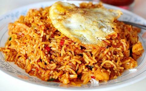 1. Depot Slamet, 2. Idola Nasi Goreng , 3. Cumi Pak Gatot, 4. Cak Tohir, 5. Anti KKN 98, 6. Nasi Goreng Darurat, 7. Pak Muji, 8. Nasi Goreng 69, 9. Nasi Goreng Hoki, 10. Cak Moo