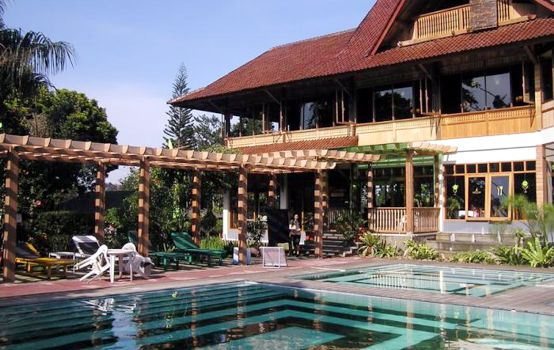 1. Sari Ater Hotel, 2. Lembah Sarimas Resort Hotel Ciater, 3. Ciater Spa Resort, 4. Tea Garden Resort, 5. Marbella Twin Waterfall Resort Ciater, 6. Villa ChavaMinerva Dima – Ciater Highland Resort, 7. Pesona Ciater, 8. Villa De Nata, 9. Villa Albadar, 10. Villa Marindu and Glamping, 11. Villa Lembah Hijau Ciater, 12. Puspa Sari Hotel, 13. Villa Montana, 14. Villa Montero, 15. Villa Barokah 1