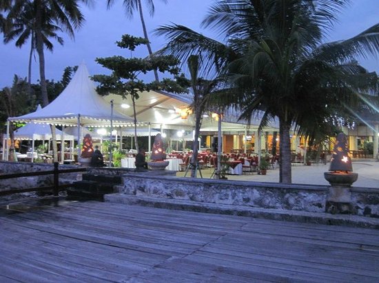1. Pulau Ayer Resort &amp; Cottage, 2. Grand Kemang-Mesa, 3. FM7 Resort Hotel, 4. Pondok Layung, 5. Putri Island, 6. H Island, 7. Harris Hotel, 8. The Jayakarta, 9. Putri Duyung Beach, 10. Ody Dive Resort