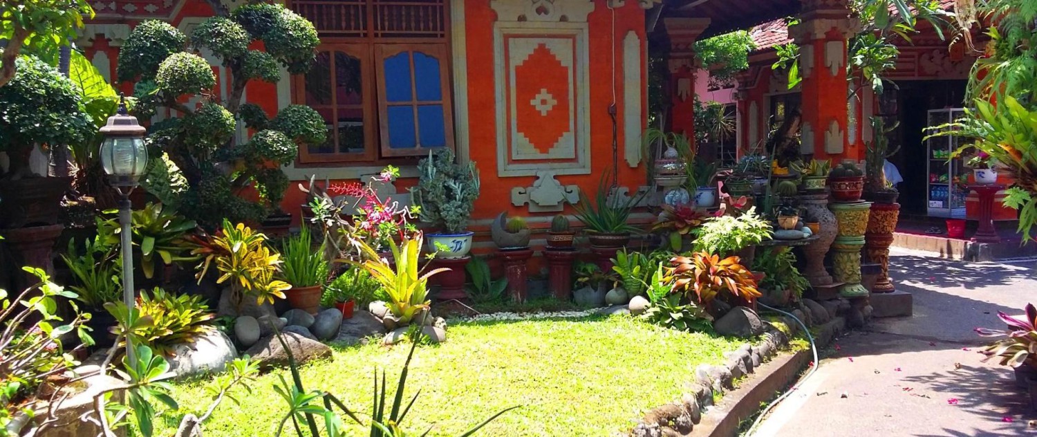 1. Ngurah Hostel, 2. Arjuna Homestay, 3. Nani House 2, 4. Puri Asri Bungalow, 5. In Da Lodge, 6. Ojek’s Homestay, 7. Santun Homestay, 8. Pondok Bulan Mas, 9. I Gusti Nyoman Oka, 10. Karma House