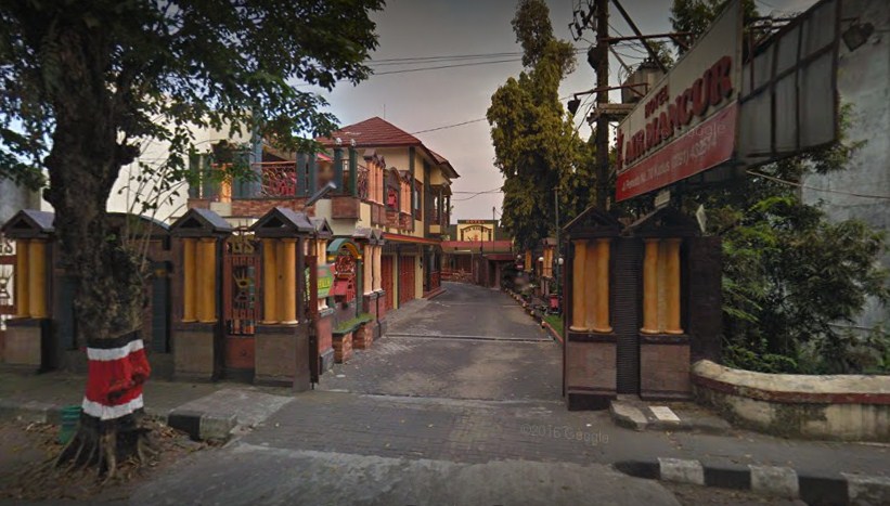 1. Graha Muria, 2. Hotel Artha, 3. Wisma Salimna, 4. Hotel Prima Graha, 5. Kepodang Losmen, 6. Hotel Majesty, 7. Homestay Kotabaru, 8. Chotin Hotel, 9. Hotel Air Mancur, 10. Grand Tanjung Hotel