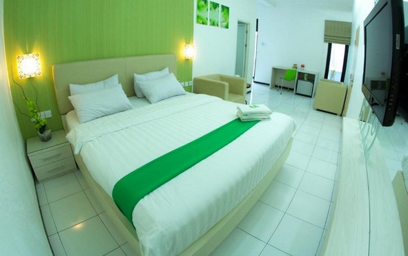 1. Hotel Flamboyan, 2. Ambulu Hotel, 3. Doho Homestay, 4. Ebizz Hotel, 5. JC Homestay, 6. Air Langga Homestay, 7. Homestay Walet, 8. Green Hill Hotel, 9. Bintang Mulia Hotel, 10. Hotel Asri