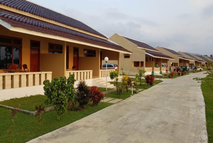 1. Rimba Jaya, 2. Sunda Jaya, 3. Sarang Badak, 4. Ciputih Resort, 5. Honje Eco Lodge, 6. Cinibung Resort, 7. Peucang Island, 8. Karunia, 9. Bali De Anyer, 10. Double G