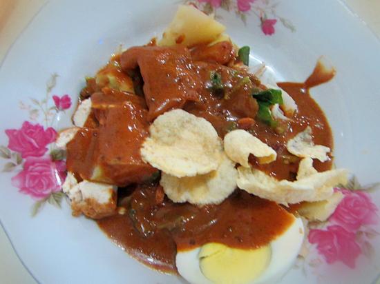 1. Nasi Gandul Bu Endang, 2. Loewy, 3. Sana Sini Restaurant, 4. Warteg Warmo, 5. Mie Ayam Gondangdia, 6. Ketupat Sayur H. Mahmud, 7. Bakmi Ayam Alok Green Ville, 8. Nasi Uduk Kebon Kacang Zainal Fanani, 9. Pecel Ramidjan, 10. Gado-gado Bonbin