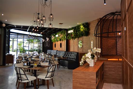 1. Orange Cafe, 2. Lumer, 3. Zangrandi Ice Cream, 4. Bromelia Indonesian Cafe &amp; Resto, 5. De Pantry, 6. De Mandailing Cafe And Eatery, 7. Libreria Eatery, 8. Monopole Coffee Lab, 9. Kudos Cafe, 10. Noach Cafe &amp; Bistro