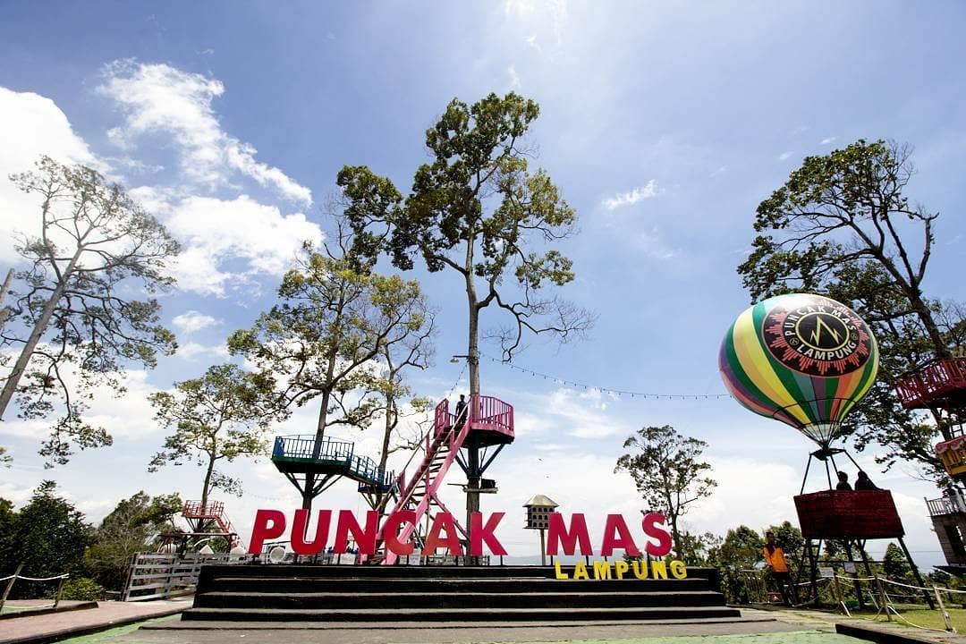 Deskripsi Sejarah, Lokasi Puncak Mas , Rute Menuju Lokasi , Harga Tiket Masuk , Spot Muncak , Fasilitas Lain 