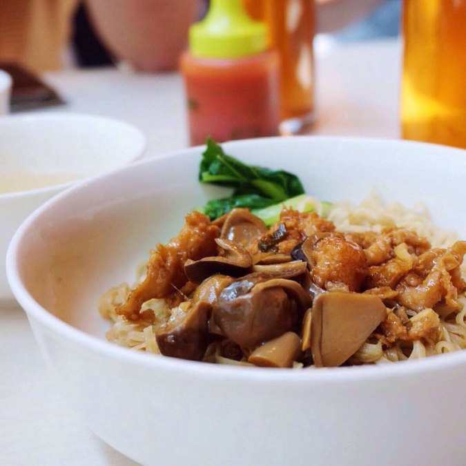Restoran tempat makan di bekasi square yang enak dan murah daerah timur barat kota selatan utara harapan indah galaxy meriah paling unik romantis bagus grand metropolitan mm giant summarecon lesehan saung keluarga rumah mancing cyber park rekomendasi untuk acara resepsi pernikahan wedding meeting ulang tahun junction mega mall kalimalang blu plaza sunda vegetarian lobster sushi jepang korea seafood dimsum buka puasa warung wisata kuliner, 1. Double U Steak, 2. Bandar Djakarta, 3. Bakmi GM, 4. Eat & Eat Grand, 5. Sushi Tei, 6. Matsuriya, 7. Bebek Kaliyo Kalimalang, 8. Out The Box, 9. Hanamasa, 10. The Duck King, 11. Marugame Udon, 12. Mujigae, 13. Hong Tang, 14. Nawie Steak and Grill, 15. A&W Bekasi Junction, 16. Bamboo Dimsum, 17. Bebek Goreng H.Slamet, 18. Raja Sunda, 19. Bumbu Desa, 20. Domino’s Pizza, 21. Kedai Tuan