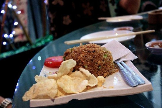 1. Patbingsoo Desert, 2. Sadia Coffee, 3. Junction Cafe, 4. Zac Pizza, 5. Roemah Kopi Wak Noer, 6. The L.Co Coffee, 7. Sensuri Coffee Shop, 8. Kaffeine, 9. Dalitan Coffee, 10. Fountain