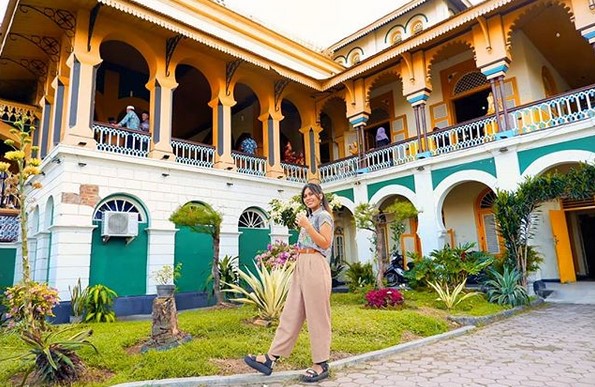 1. Istana Maimun, 2. Museum Negeri Sumatera Utara, 3. Mora Indah, 4. Lapangan Merdeka Walk, 5. Kebun Binatang Simalingkar, 6. Taman Burung Migran, 7. Taman Srideli