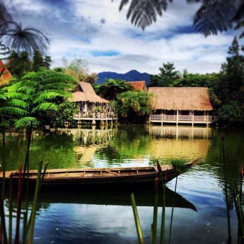 1. Dusun Bambu, 2. Sapu Lidi, 3. One Eighty Coffe, 4. Feast, Sheraton, 5. Sierra, 6. Congo Cafe, 7. The Valley, 8. Bellevue French &amp; Italian Bistro, 9. Stone Cafe, 10. Warung Langit, 11. Warung Salse, 12. Warung Sitinggil, 13. D’Pakar, 14. Rumah Kopi, 15. Boemi Joglo Rancakendal, 16. Kebun Awi Kaffee, 17. L’Societe, 18. Takigawa, 19. Lisung , 20. Dago Tea House, 21. Caffe Bene, 22. Capital 8, 23. Noah’s Barn Coffeenery, 24. Bellamie Boulangerie, 25. Lawangwangi, 26. Green Cafe, 27. Vanilla Kitchen &amp; Wine, 28. Giggle Box, 29. Baker Street, 30. Miss Bee Providore, 31. Braga Permai, 32. Burgundy Dine &amp; Wine, 33. Le Delice Café, 34. Bengkel Kopi, 35. Cups Coffee &amp; Kitchen, 36. Sukha Delights, 37. Pinisi Resto, 38. Lereng Anteng, 39. Hummingbird Eatery, 40. Chingu Cafe, 41. Centropunto Indofusion Resto, 42. Madame Sari Restaurant, 43. Two Hands Full, 44. Waroeng Ethnic, 45. Rumah Stroberi