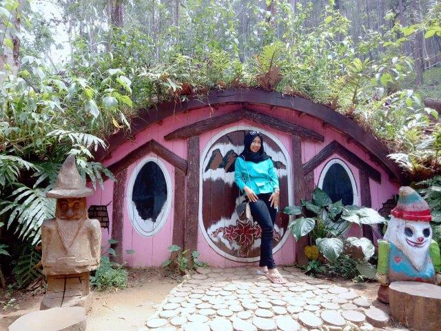 1. Dlingo Bantul, Ada Wahana Apa, Rute Jalan, Harga Tiket Masuk, 2. Cangkringan, Spot Foto, Fasilitas Yang Ada