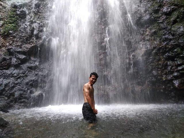 Pesona Curug , Konservasi Kupu Kupu, Mitos Lokasi, Penginapan Terdekat , Camping di Sekitar , Rute Menuju Lokasi , Harga Tiket Masuk , Dibuatkan Film TV, Tips Mengunjungi 