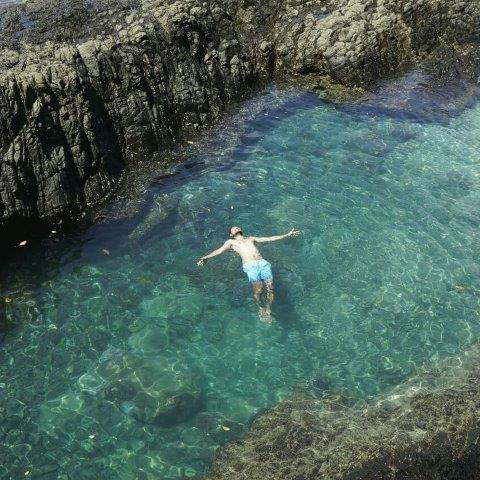 Harga Tiket Masuk, Pantai Laguna, Keindahan Potensi, Penginapan, Jalan Menuju Lokasi