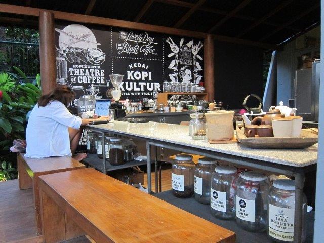 1. O’Matcha, 2. Warung Sehat, 3. Kober Mie Setan, 4. Veranda Cafe, 5. Revolver Espresso, 6. Cafe Dijon, 7. Foam Coffee, 8. Kedai Kopi Kultur, 9. The Champlung, 10. Sea Vu Play