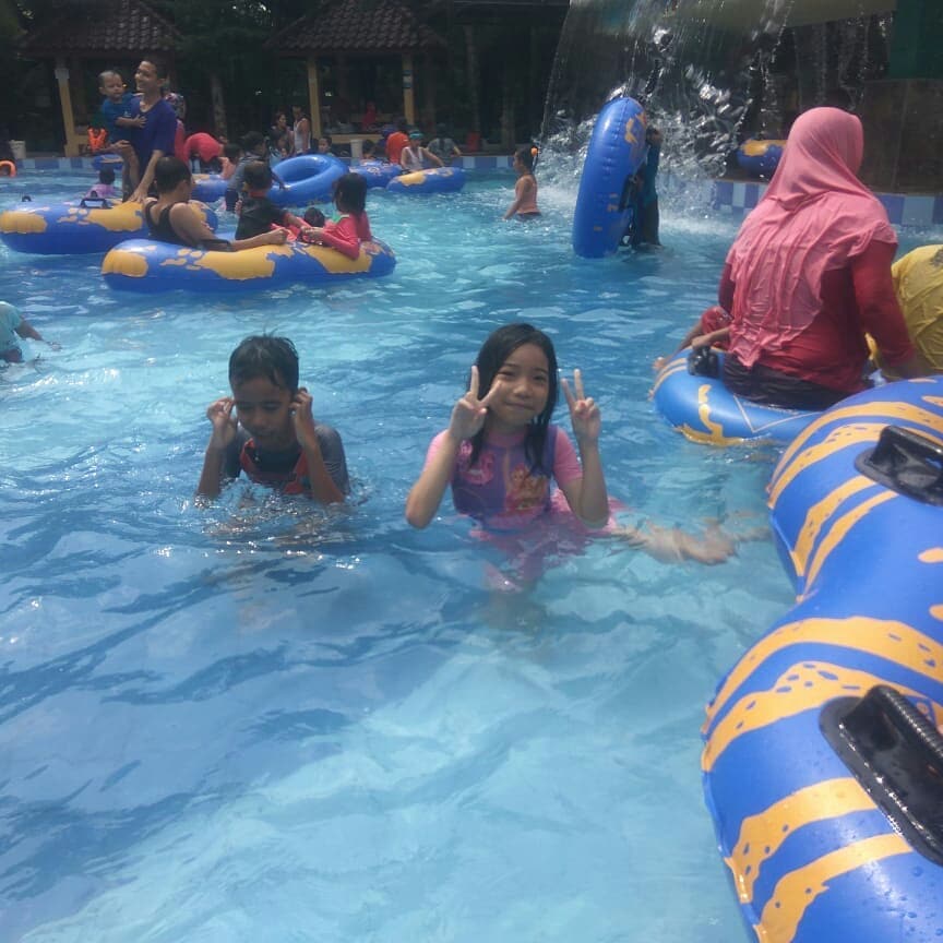 Peminat Wisata Air, Rute Menuju Lokasi, Berbagai Wahana , Harga Tiket Masuk , Fasilitas