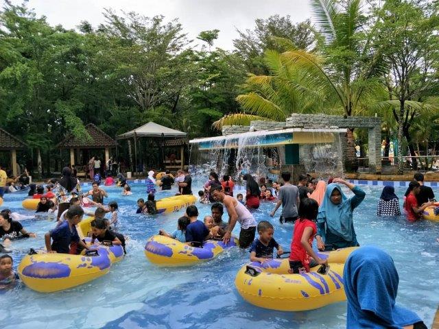 Peminat Wisata Air, Rute Menuju Lokasi, Berbagai Wahana , Harga Tiket Masuk , Fasilitas