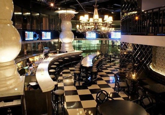 1. Warung Mee Tebet, 2. Hardrock Cafe, 3. Hause Rooftop, 4. Never Been Better, 5. Sinou Cafe &amp; Eatery, 6. Yesterday Bakcyard, 7. BR Cafe Live Music, 8. Warung Nagih, 9. Wannabe Cafe &amp; Resto, 10. Liquid Exchange