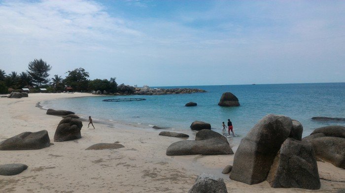 1. Batu Perahu, 2. Siangau Pala Teluk Limau, 3. Sumur Tujuh Koba, 4. Parai Tenggiri, 5. Tongaci/De Lokomotif Sungailiat, 6. Remodong, 7. Air Anyer Beach, 8. Arung Dalam, 9. Asmara, 10. Matras