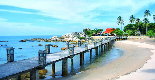 1. Batu Perahu, 2. Siangau Pala Teluk Limau, 3. Sumur Tujuh Koba, 4. Parai Tenggiri, 5. Tongaci/De Lokomotif Sungailiat, 6. Remodong, 7. Air Anyer Beach, 8. Arung Dalam, 9. Asmara, 10. Matras