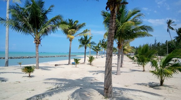 1. Batu Perahu, 2. Siangau Pala Teluk Limau, 3. Sumur Tujuh Koba, 4. Parai Tenggiri, 5. Tongaci/De Lokomotif Sungailiat, 6. Remodong, 7. Air Anyer Beach, 8. Arung Dalam, 9. Asmara, 10. Matras