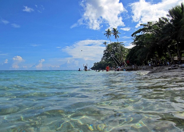 1. Lawena, 2. Hukurila, 4. Natsepa, 5. Santai Beach, 6. Lubang Buaya Morella, 7. Allang Asaude, 8. Liang, 9. Huluwa, 10. Namasua