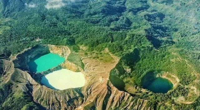 1. Danau Weekuri, 2. Danau Ranamese, 3. Danau Sanonggoan, 4. Danau Kelimutu, 5. Telaga Nirwana