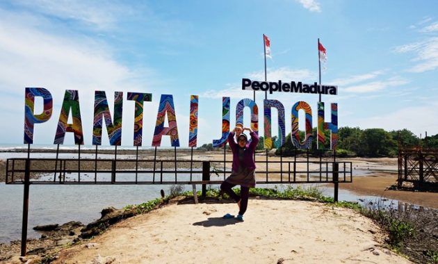 1. Rongkang, 2. Siring Kemuning, 3. Mercusuar Sambilangan, 4. Batu Malang, 5. Lombang, 6. Jodoh Beach, 8. Maneron, 9. Pantai Biru Camplong, 10. Gebang