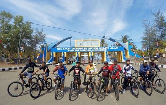 1. Mari Berolahraga, 2. Naik Kuda Atau Naik Sepeda, 3. Senja Nan Elok, 4. Memancing Ikan, 5. Wisata Rekreasi, 6. Banyak Fasilitas Ramah Untuk Wisatawan