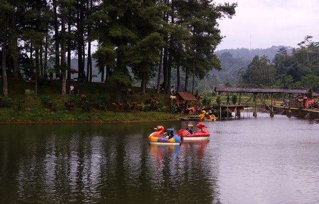 1. Waduk Jatiluhur, 2. Situ Wanayasa, 3. Waduk Cirata, 4. Situ Buleud, 5. Danau Biru Situ Cilembang