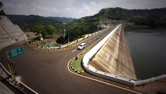 1. Waduk Jatiluhur, 2. Situ Wanayasa, 3. Waduk Cirata, 4. Situ Buleud, 5. Danau Biru Situ Cilembang