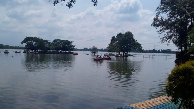 1. Telaga Biru Cisoka, 2. Danau Situ Gede, 3. Situ Cipondoh, 4. Danau Cikokol, 5. Danau Tomang