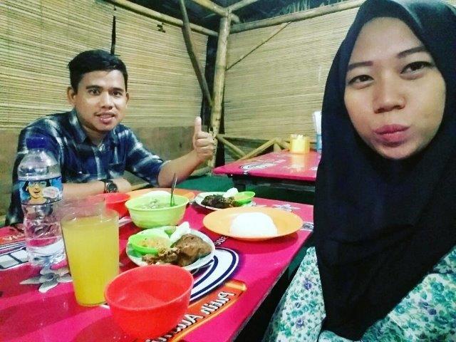 1. Haagen Dazs, 2. Lesehan Mencong, 3. Restaurant Ibu Hj. Kokom, 4. Raja Kepiting, 5. Kongkow Dimsun &amp; Resto, 6. Kushiya Monogatari, 7. Steak 21, 8. Mujigae, 9. Gubug Makan Mang Engking, 10. Vegetus Vegetarian, 11. Pondok Lauk Tangerang, 12. Bale Nyoenya, 13. Bali Qui, 14. The Flavor Bliss Alam Sutera, 15. Pasar Modern BSD City, 16. Es Duren Kepo, 17. Bakso Lesus, 18. Tongseng Pak Dadi, 19. Laksa Khas Tangerang, 20. Sate Bebek Khas Banten