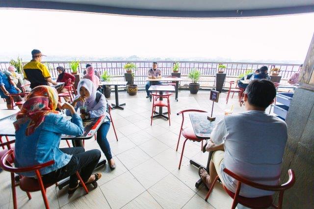 1. Tautan Rasa, 2. Gurih 7 Bogor, 3. Waroenk Talubi, 4. Cyrano Café, 5. Lusso Café & Resto, 6. Nicole’s Kitchen & Lounge, 7. De Salman Resto, 8. Toastea Cafe, 9. Death by Chocolate Bogor, 10. The Place, 11. Rumah Air Restaurant, 12. Lemongrass Modern Kopitiam, 13. Two Stories Cafe, 14. Lemon8 Cafe, 15. Royal Bakery & Café, 16. Peppino House Resto, 17. Ah Poong (Pasar Apung Sentul City) Food Court, 18. Culinaire Van Bogor, 19. Mie Ayam Baso Bangka “AL”, 20. Cool & Cool, 21. Warung Tam@n, 22. Resto Solo, 23. Bakso PMI, 24. Pondok Sate Tongseng Assalam, 25. Boogie Cafe, 26. Food Gallery BTM, 27. Cabana Café, 28. De Leuit, 29. Saung Kuring, 30. Daiji Ramen, 31. De Saung, 32. Meranti Restaurant, 33. Bale Kabayan, 34. Sop Buntut Mang UU, 35. Kedai Kita, 36. Apple Pie, 37. Cafe Dedaunan, 38. Monarchy Bistro, 39. Daily Dose Coffee & Eatery, 40. DGlock, 41. Cimory Riverside, 42. Momomilk Barn