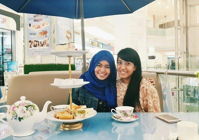 1. Piscator Seafood, 2. Bakmi Kepiting Pontianak, 3. Waroeng Kita, 4. Lady Alice Tea Room, 5. Eric Kayser Artisan Boulanger, 6. Fook Yew Shanghai Bistro &amp; Bubble Tea Lab, 7. Remboelan, 8. Seribu Rasa Seafood and Grill, 9. Munchies Resto &amp; Bar, 10. Basilico, 11. Liberica Coffee, 12. Miyagi, 13. Marugame Udon, 14. Fish &amp; Co., 15. Jeans Chili Chicken, 16. Kintan Buffet