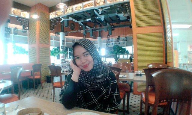 1. Haagen Dazs, 2. Lesehan Mencong, 3. Restaurant Ibu Hj. Kokom, 4. Raja Kepiting, 5. Kongkow Dimsun &amp; Resto, 6. Kushiya Monogatari, 7. Steak 21, 8. Mujigae, 9. Gubug Makan Mang Engking, 10. Vegetus Vegetarian, 11. Pondok Lauk Tangerang, 12. Bale Nyoenya, 13. Bali Qui, 14. The Flavor Bliss Alam Sutera, 15. Pasar Modern BSD City, 16. Es Duren Kepo, 17. Bakso Lesus, 18. Tongseng Pak Dadi, 19. Laksa Khas Tangerang, 20. Sate Bebek Khas Banten