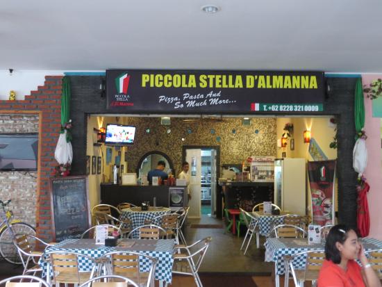 1. Sky 8 Rooftop, 2. De Patros Cafe, 3. Cabuci (Cafe Bukit Cinta), 4. De Bottle, 5. Piccola Stella D’Almanna, 6. Diamond Cafe & Resto