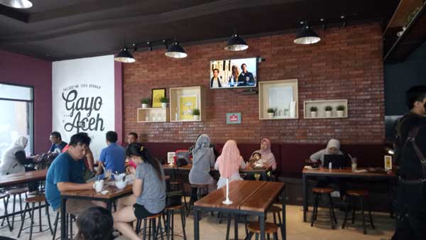 1. Loja De Cafe, 2. Waroenk Ora Umum, 3. #Wkwk Food & Drink, 4. Shushu Milkshake, 5. Waroeng Kenthir, 6. Warunk Upnormal